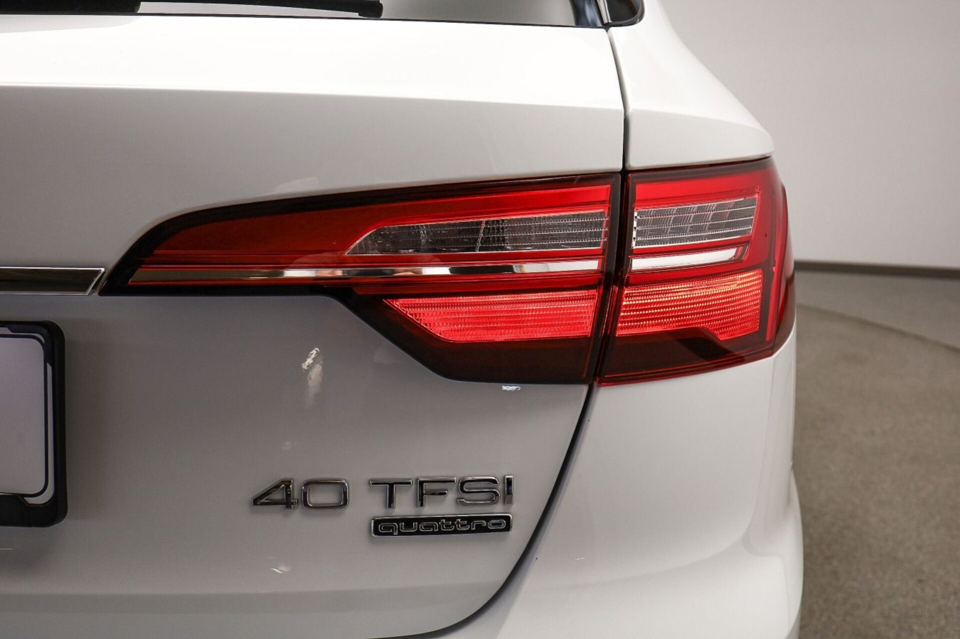 Audi A4 Avant S line