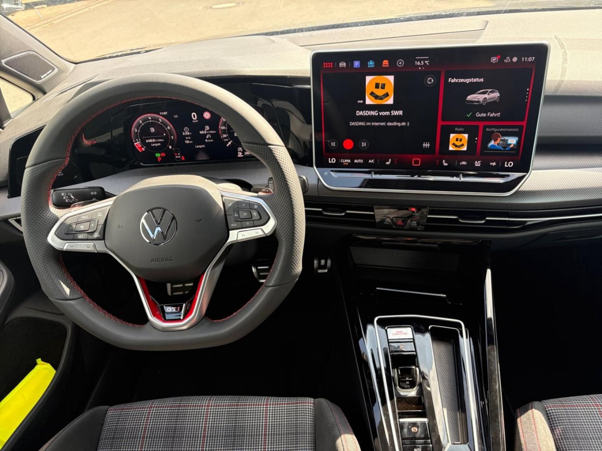 Volkswagen Golf GTI