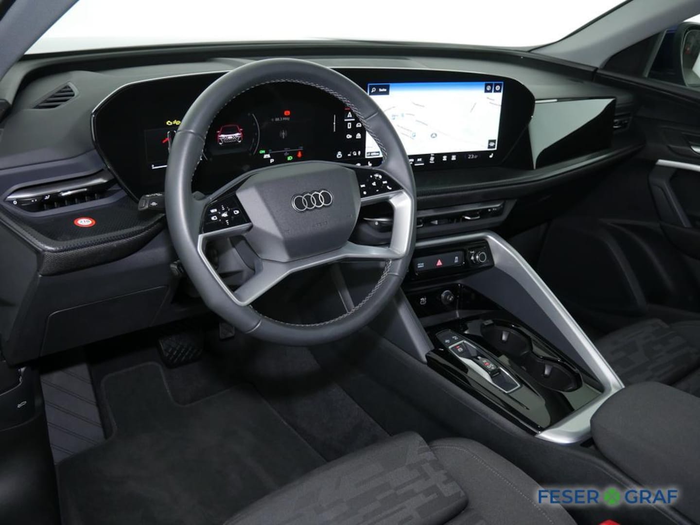 Bild über Audi Q5 SUV TFSI 150 kW S tronic - für weitere Informationen kontaktieren Sie den Audi Partner