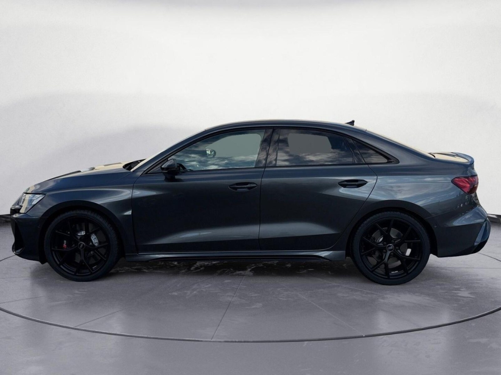 Audi RS 3 Limousine – Bild 4