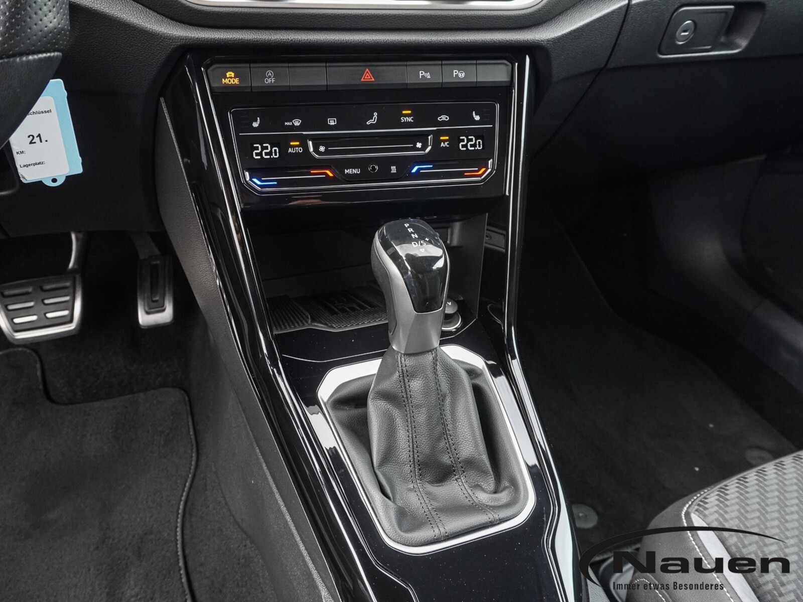 Volkswagen T-Roc Cabriolet – Bild 11