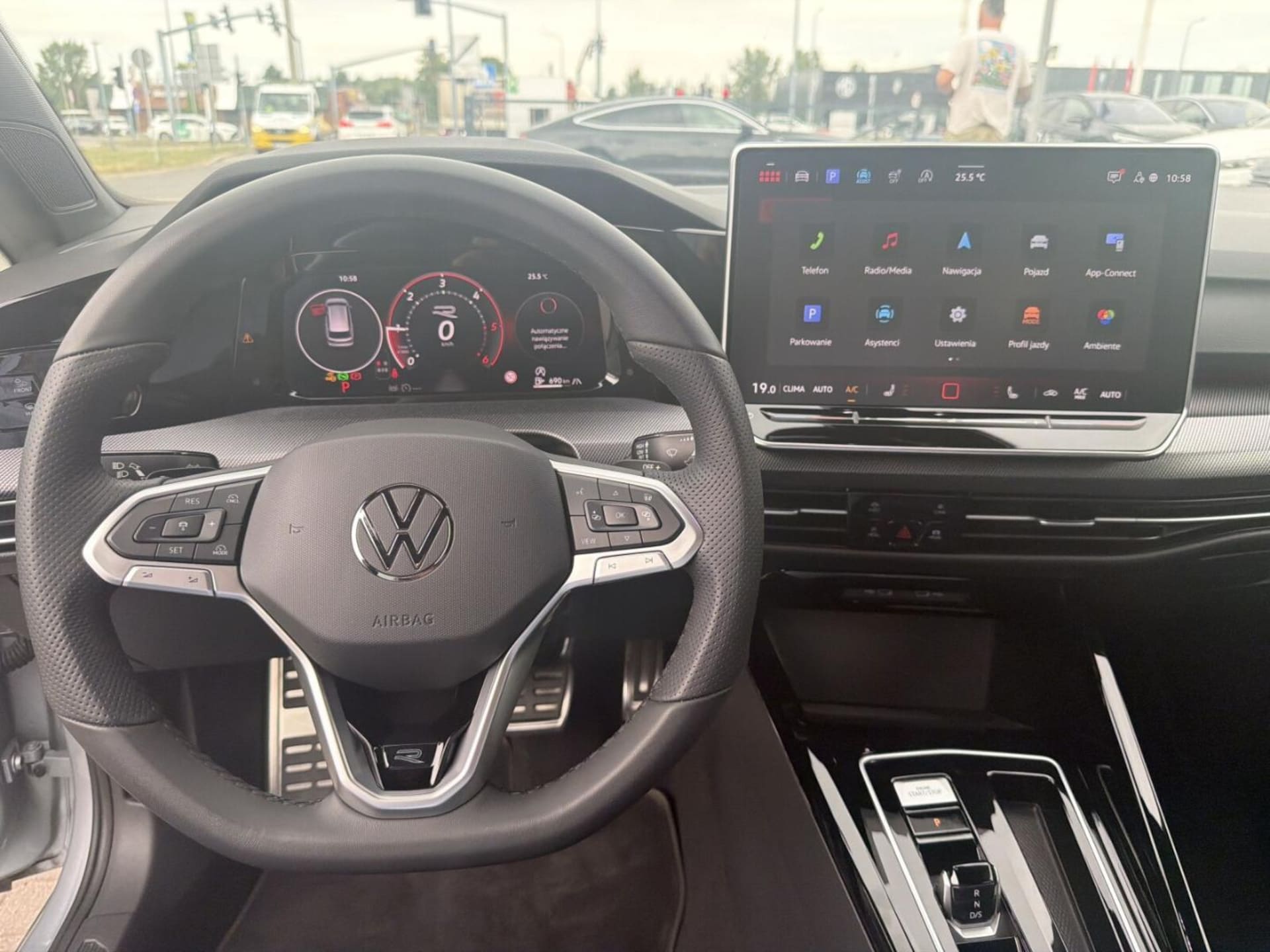 Volkswagen Golf Variant R-Line