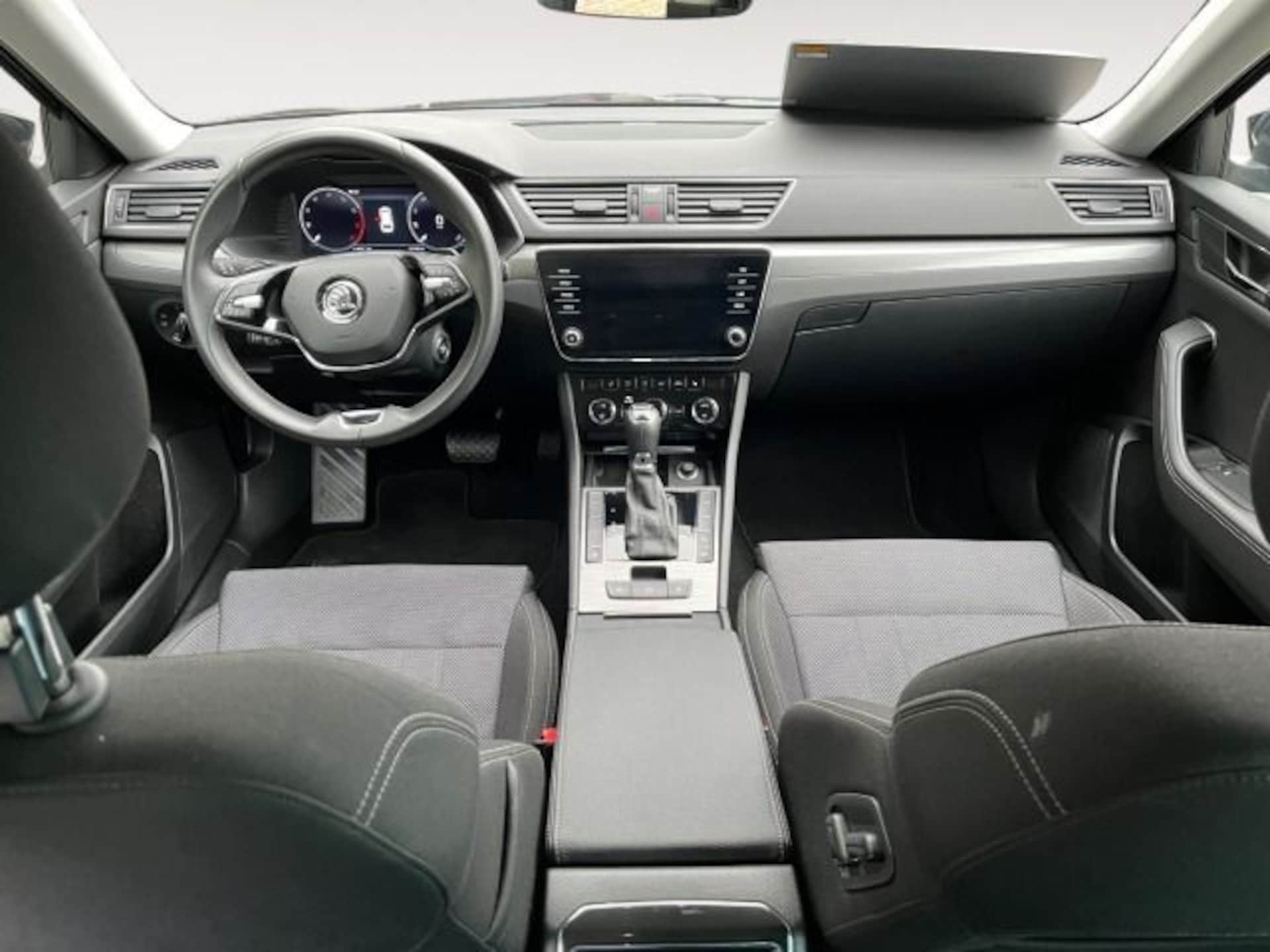 Skoda Superb Combi Style