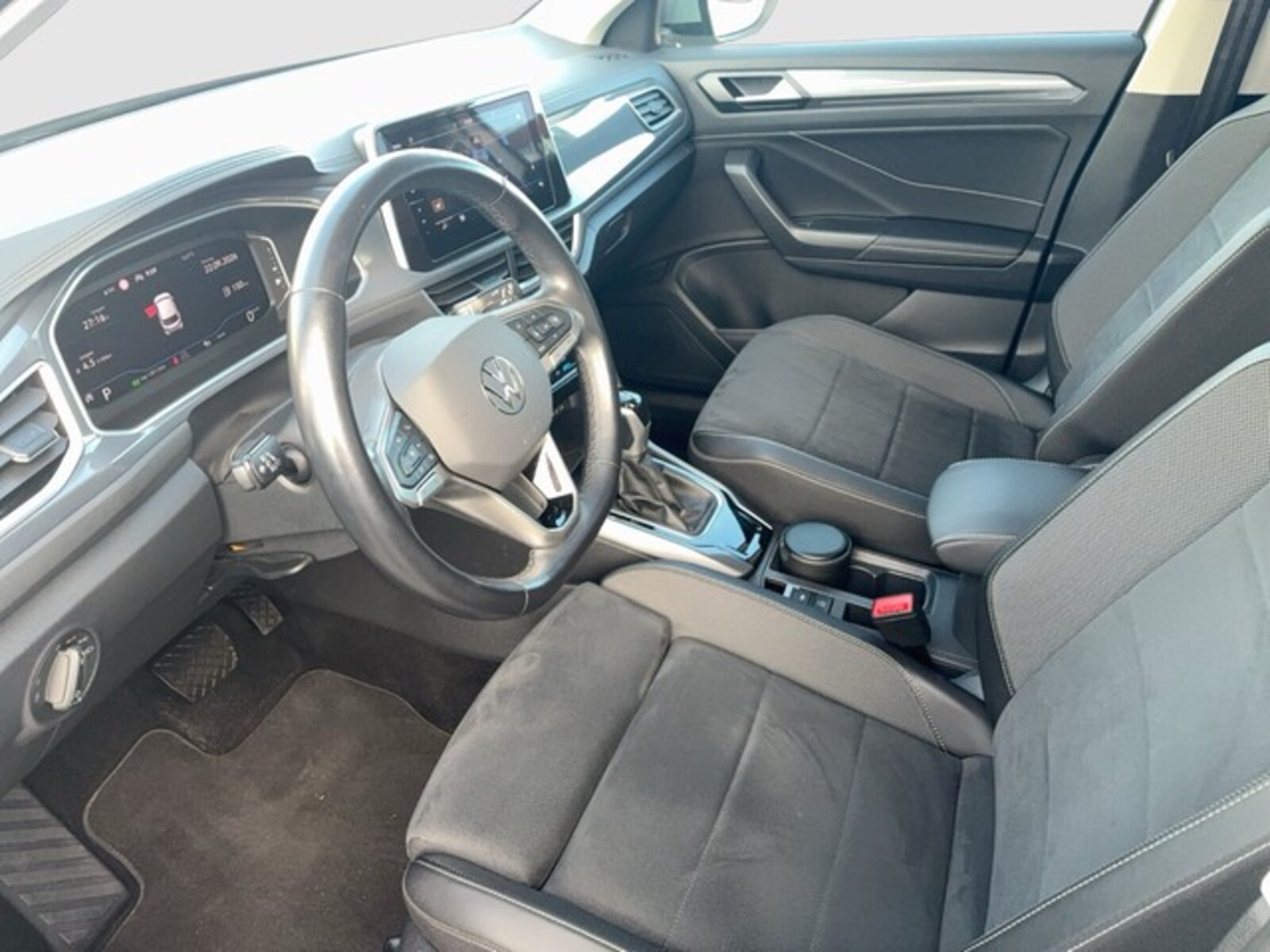 Volkswagen T-Roc – Bild 8