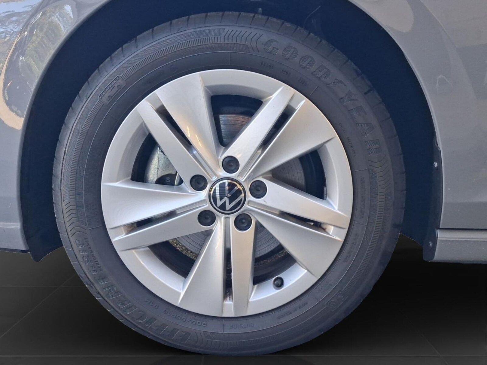 Volkswagen Golf – Bild 7