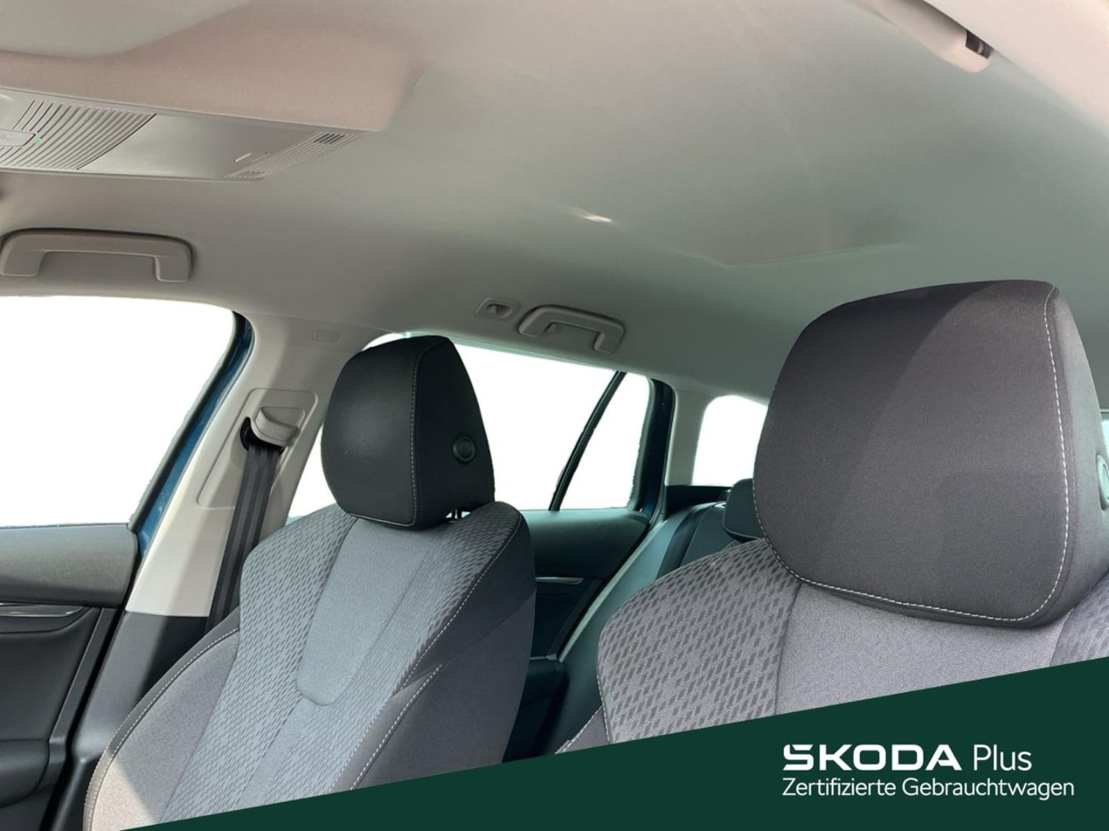Škoda Octavia Combi – Bild 15