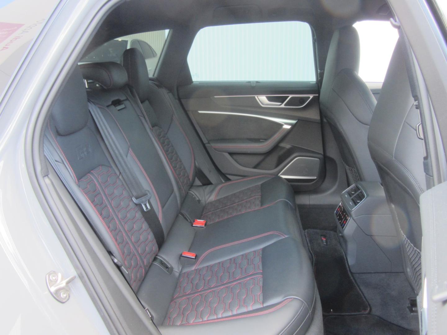 Image about Audi RS 6 Avant RS 6 Avant 441(600) kW(PS) tiptronic