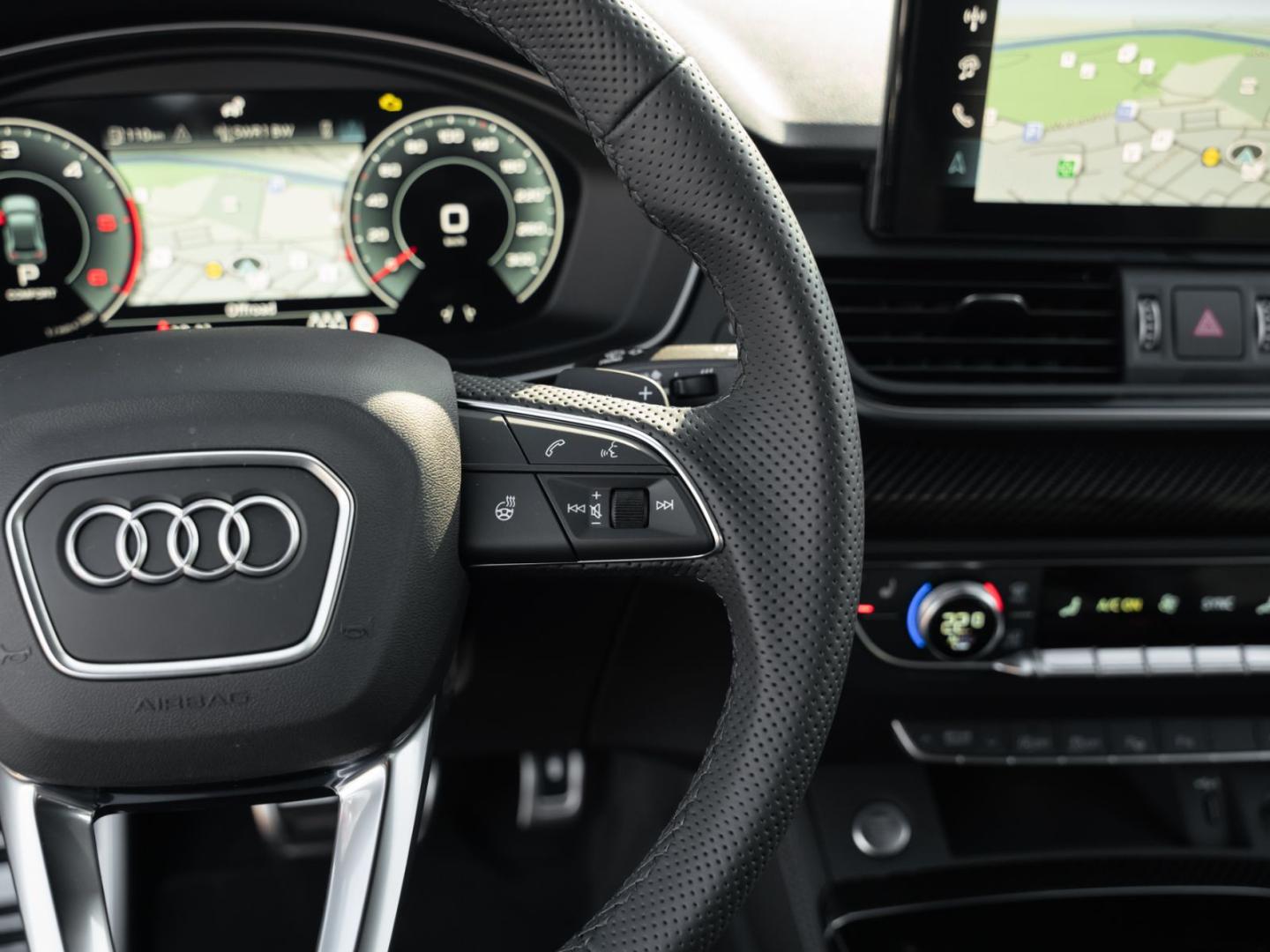 Image about Audi Q5 Sportback 40 TDI quattro S tronic