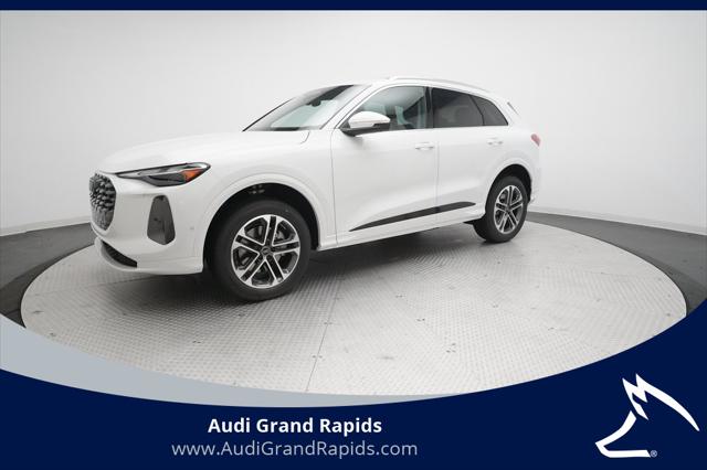2025 Audi Q5 55 Premium's photo