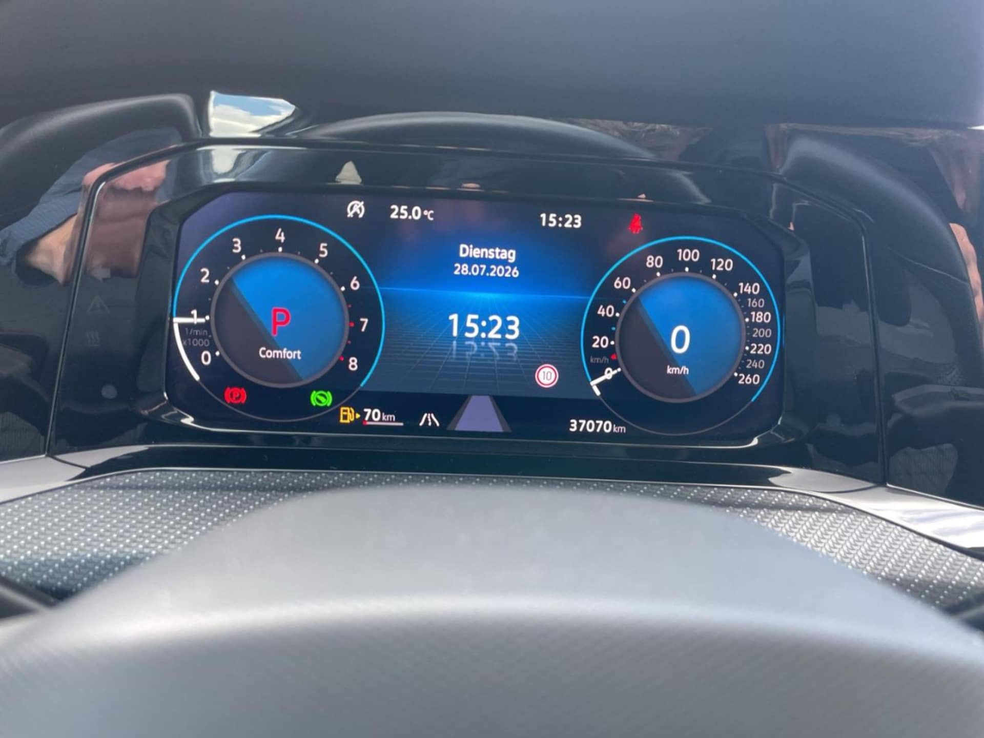 Volkswagen Golf R-Line