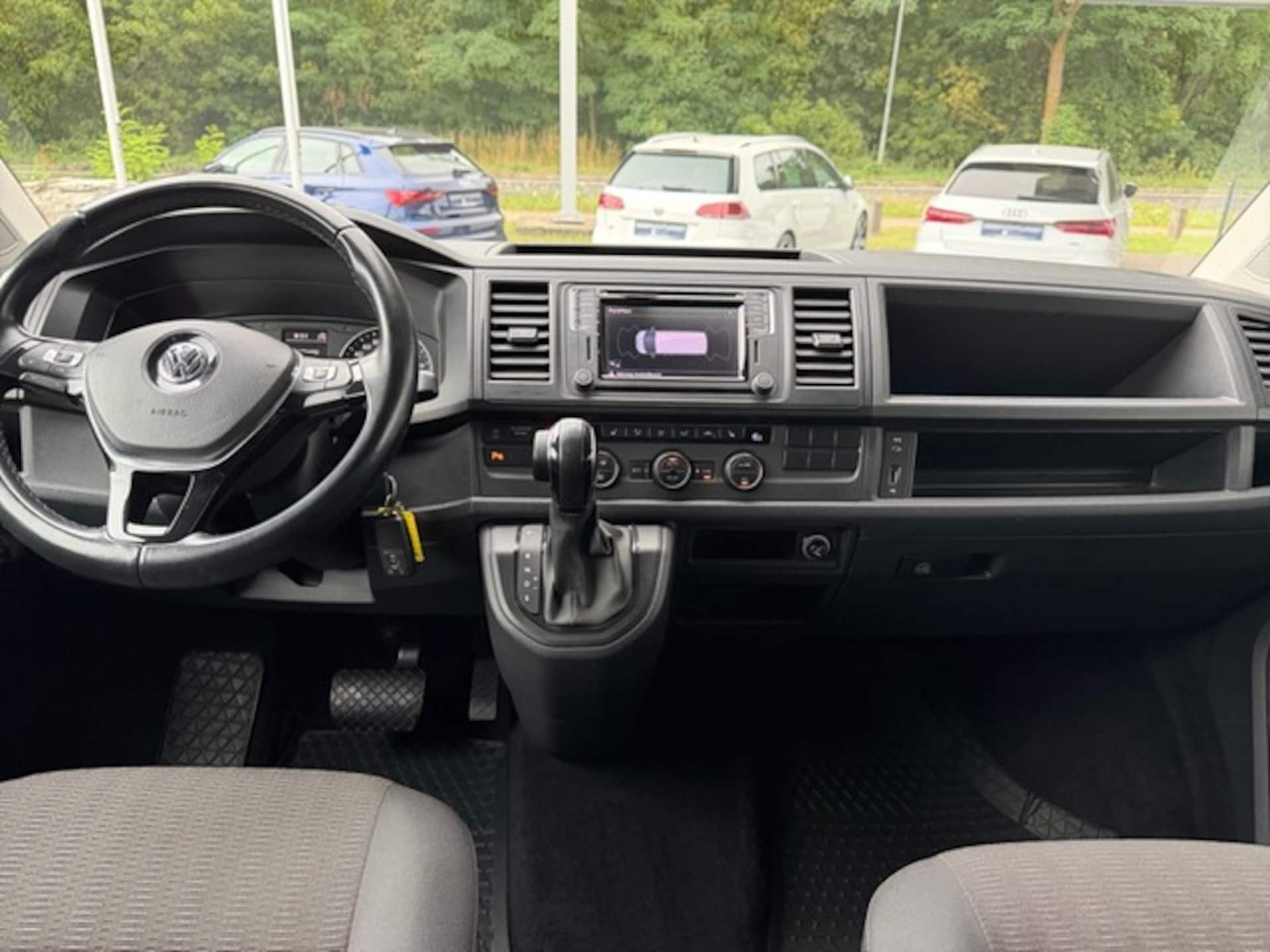 Volkswagen T6 Caravelle langer Radstand Comfortline