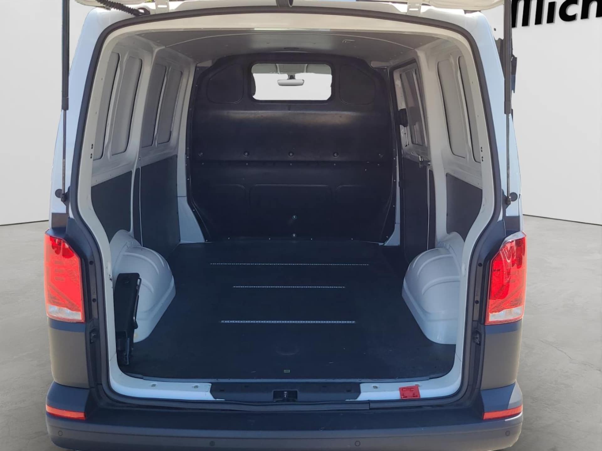 Volkswagen T6.1 Transporter Kasten kurzer Radstand