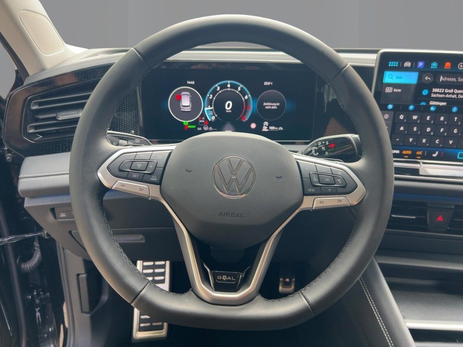 Volkswagen Tiguan – Bild 12