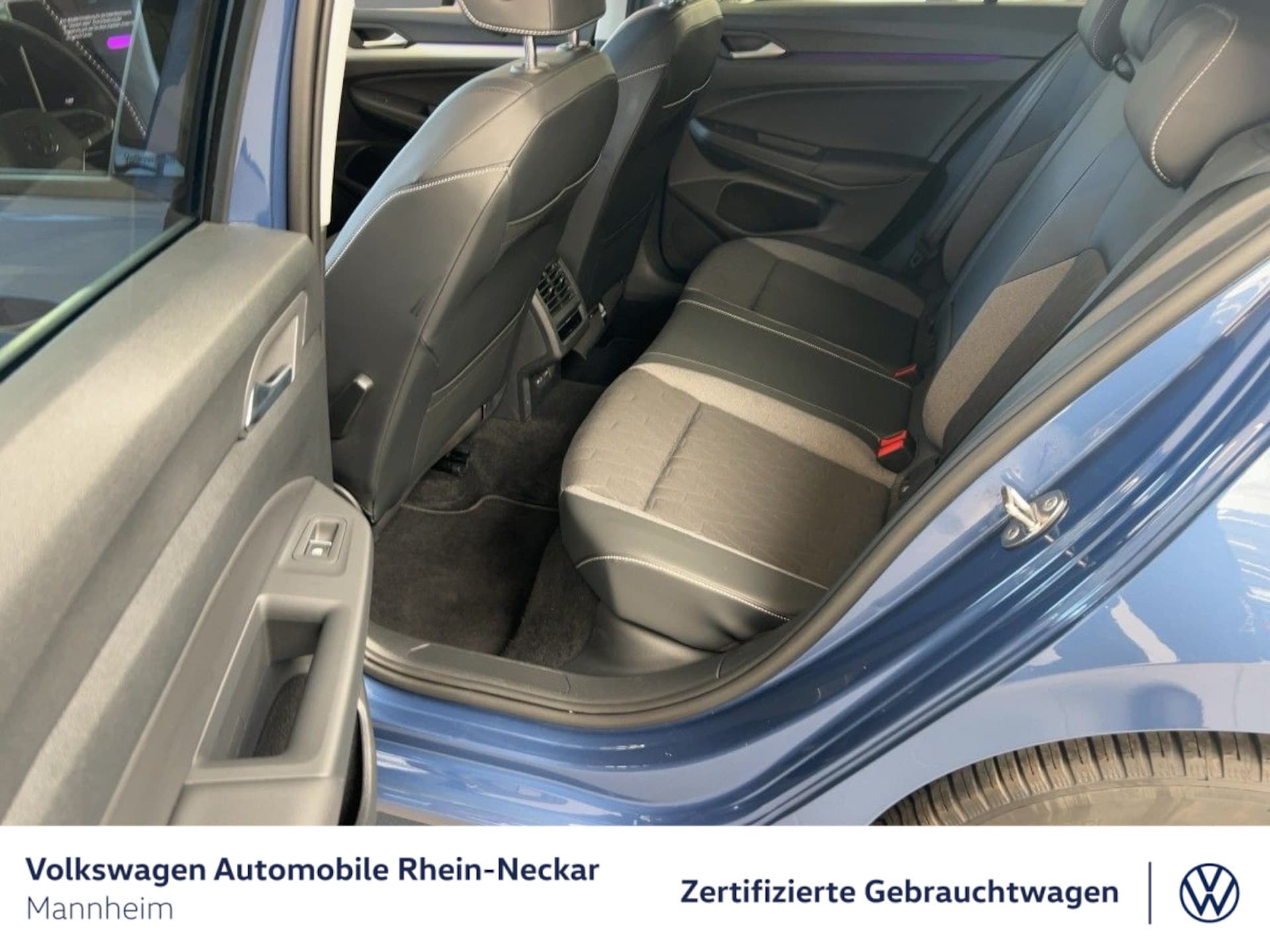 Volkswagen Golf Life