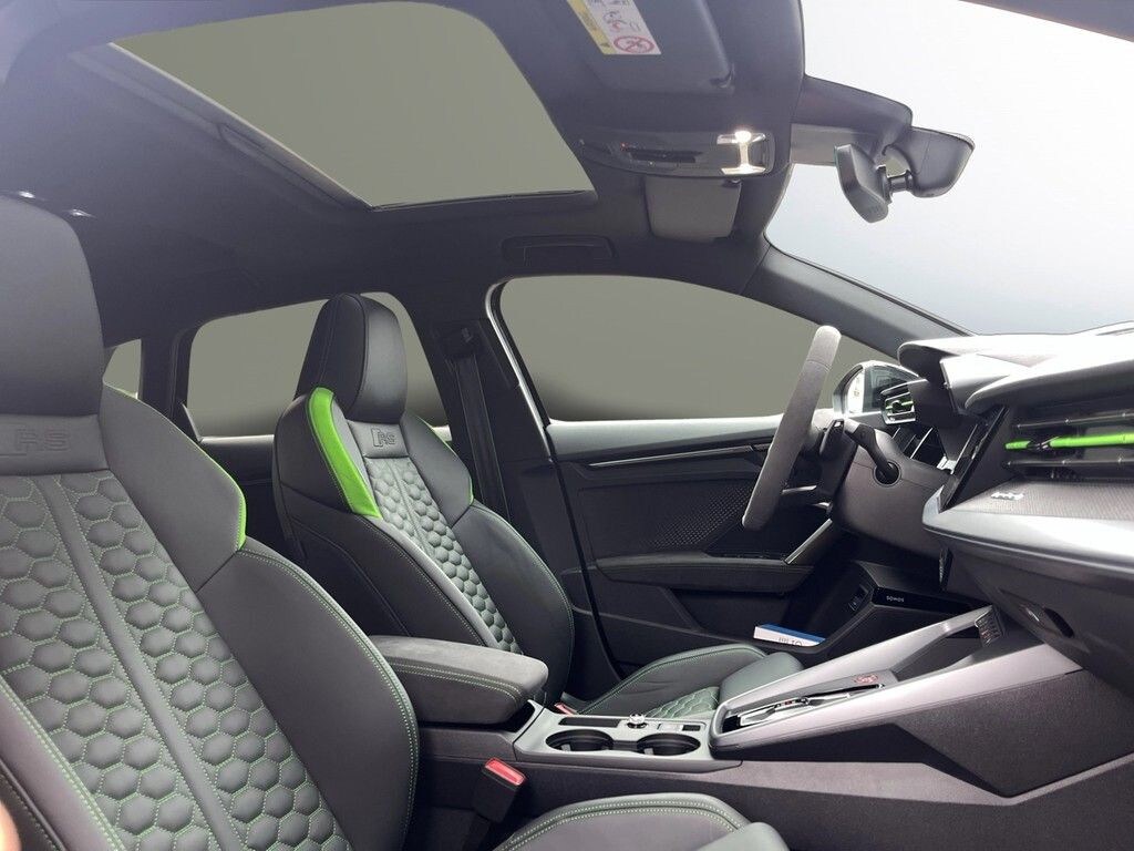 Image about Audi RS 3 Sportback TFSI quattro S tronic