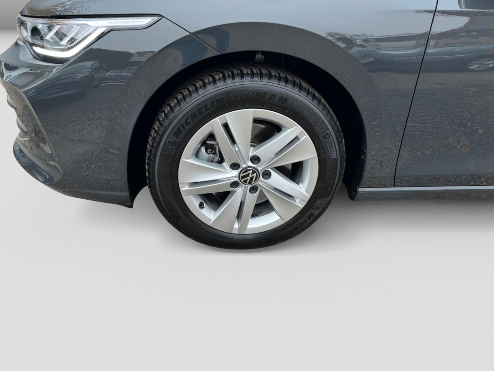Volkswagen Golf Variant Life