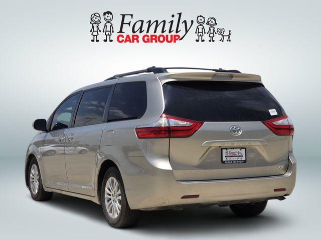 2017 Toyota Sienna