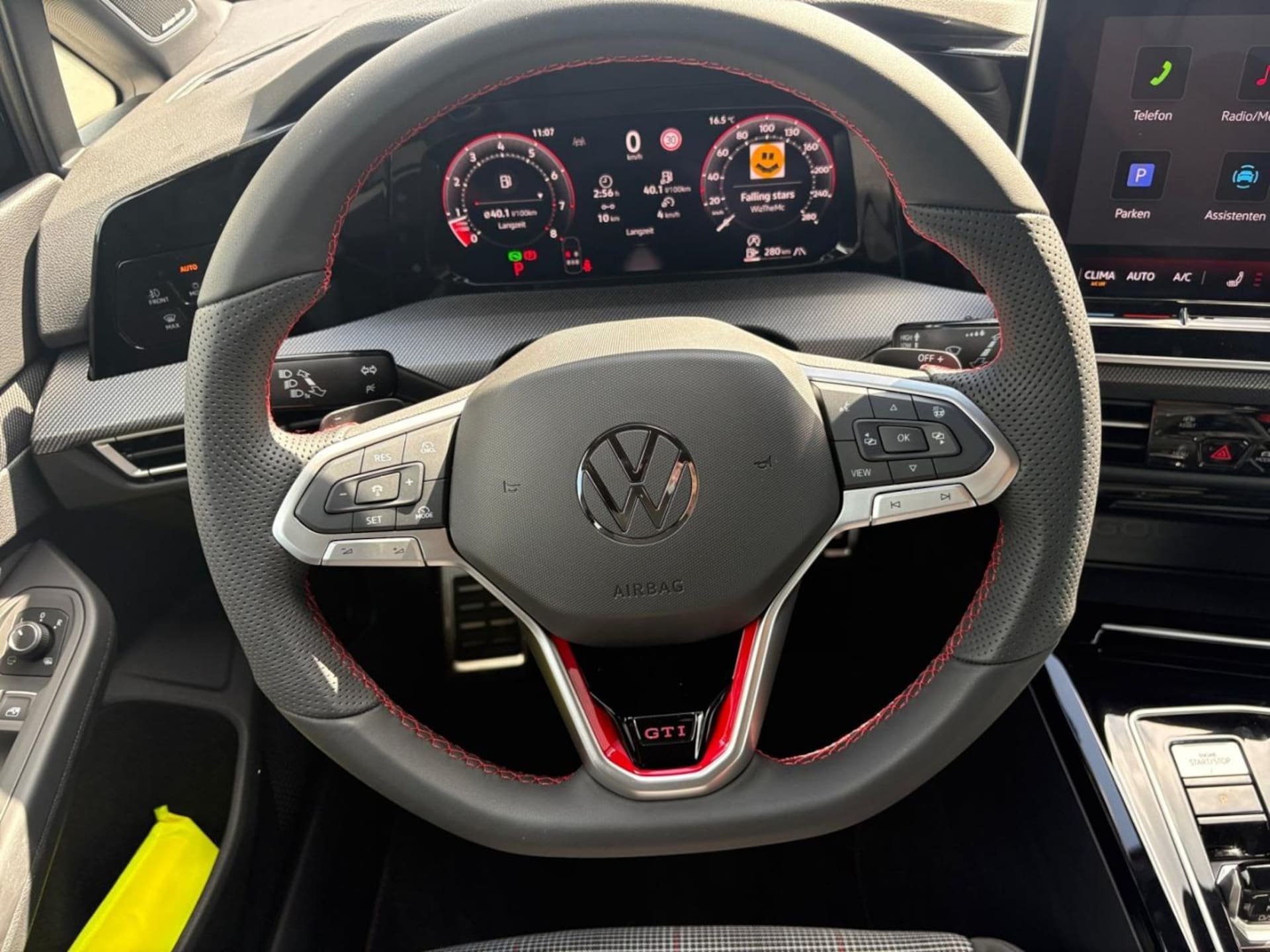 Volkswagen Golf GTI
