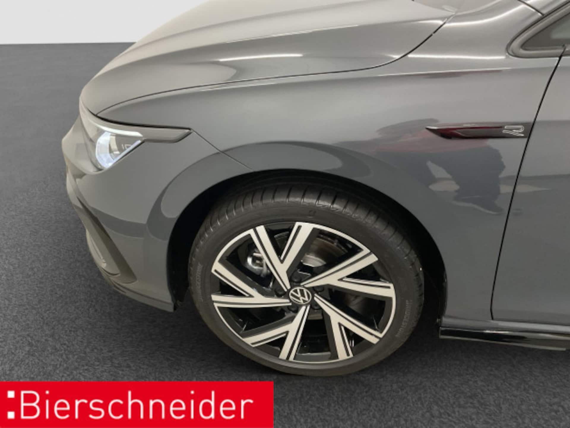 Volkswagen Golf Variant R-Line