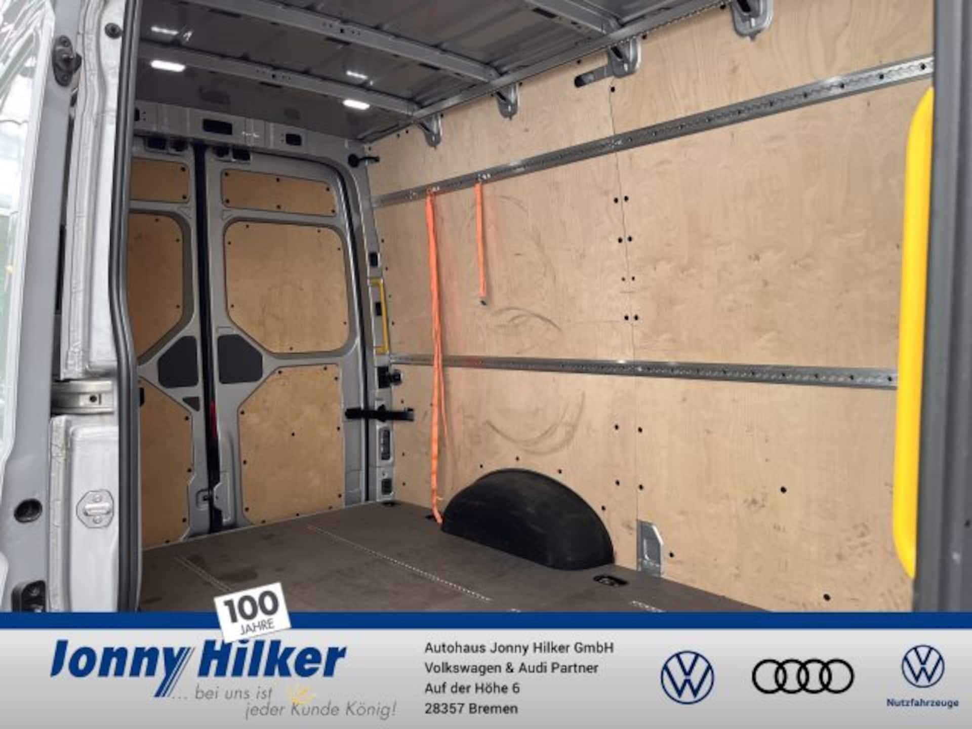 Volkswagen e-Crafter Kastenwagen mittlerer Radstand