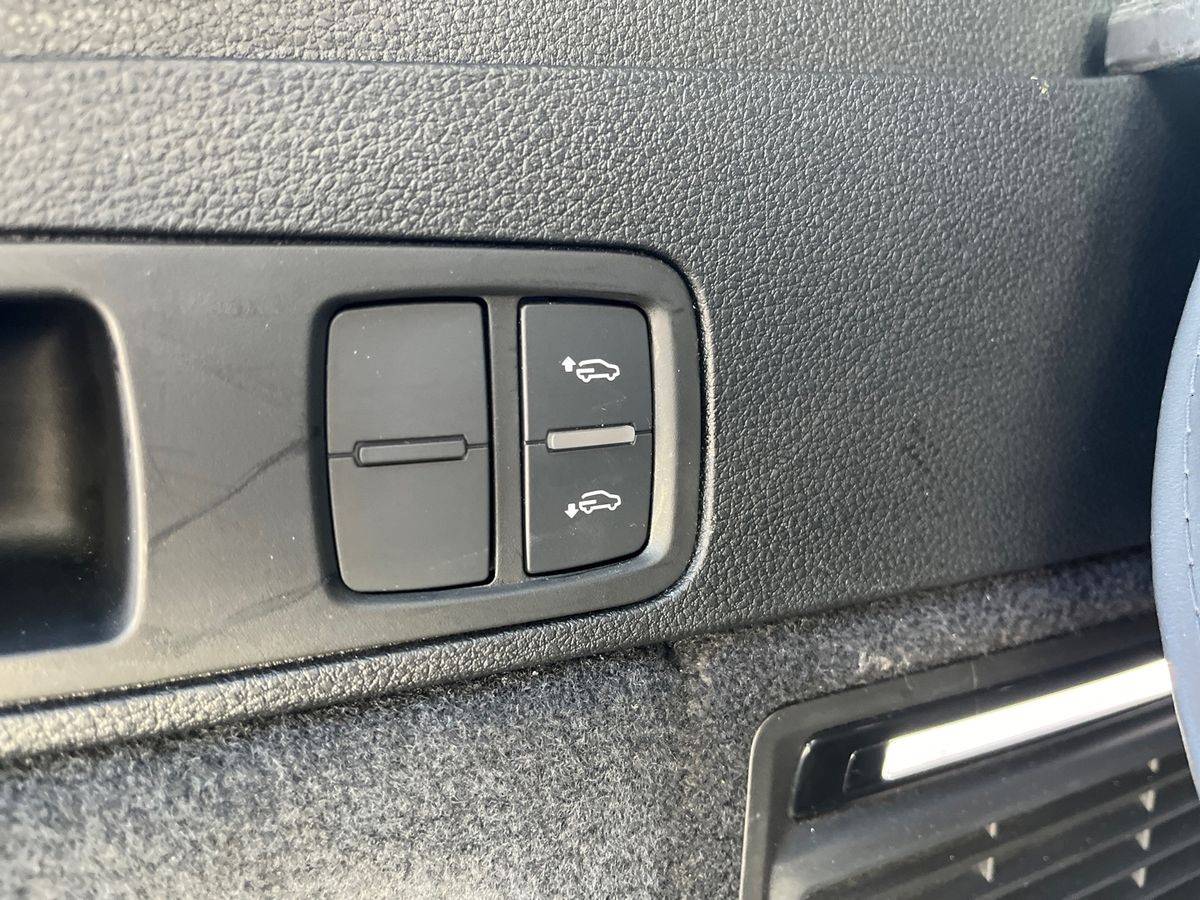 Image about Audi Q5 Sportback TFSI e S line 55 TFSI e quattro 270 kW (367 ch) S tronic