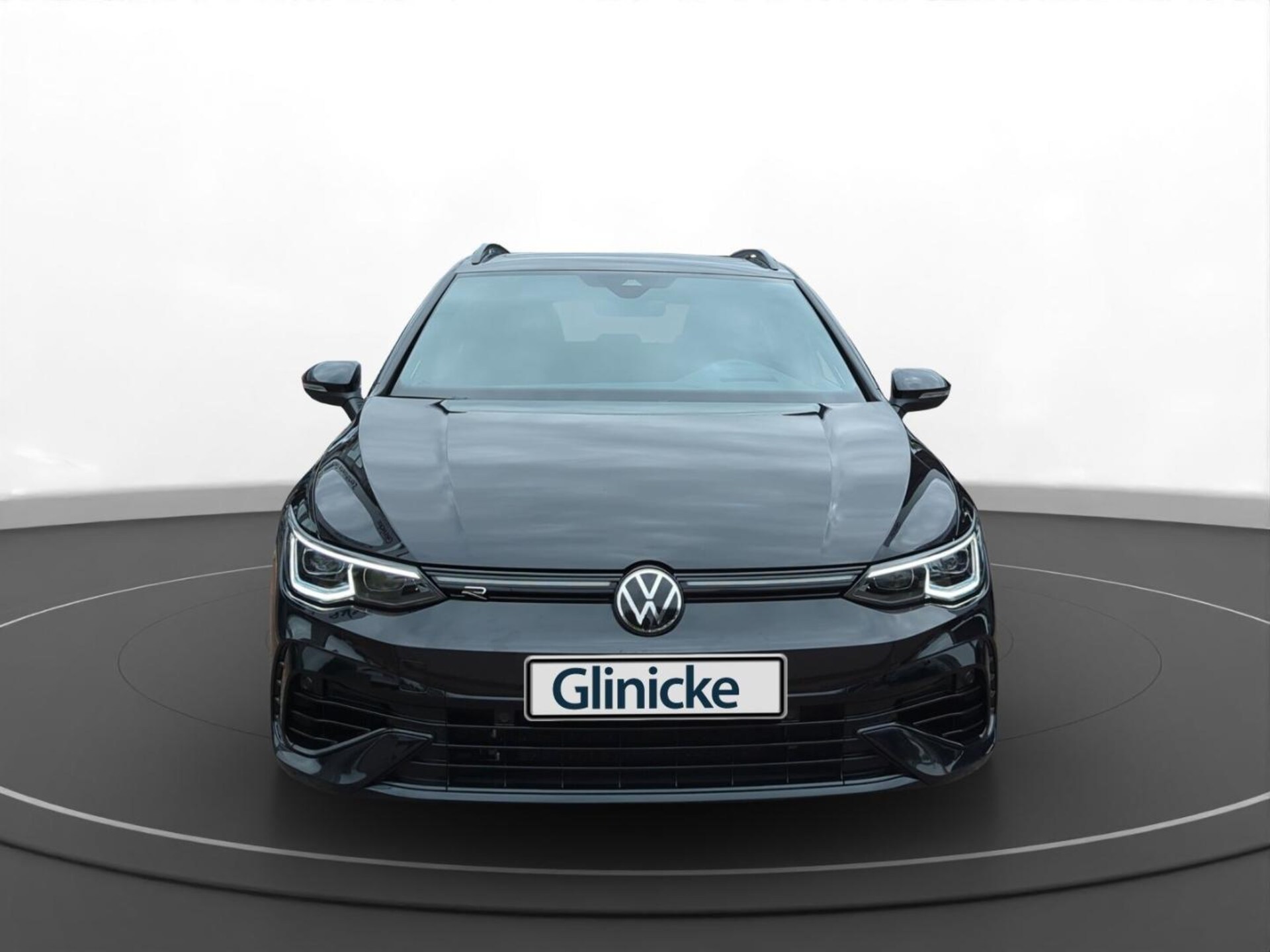 Volkswagen Golf Variant R