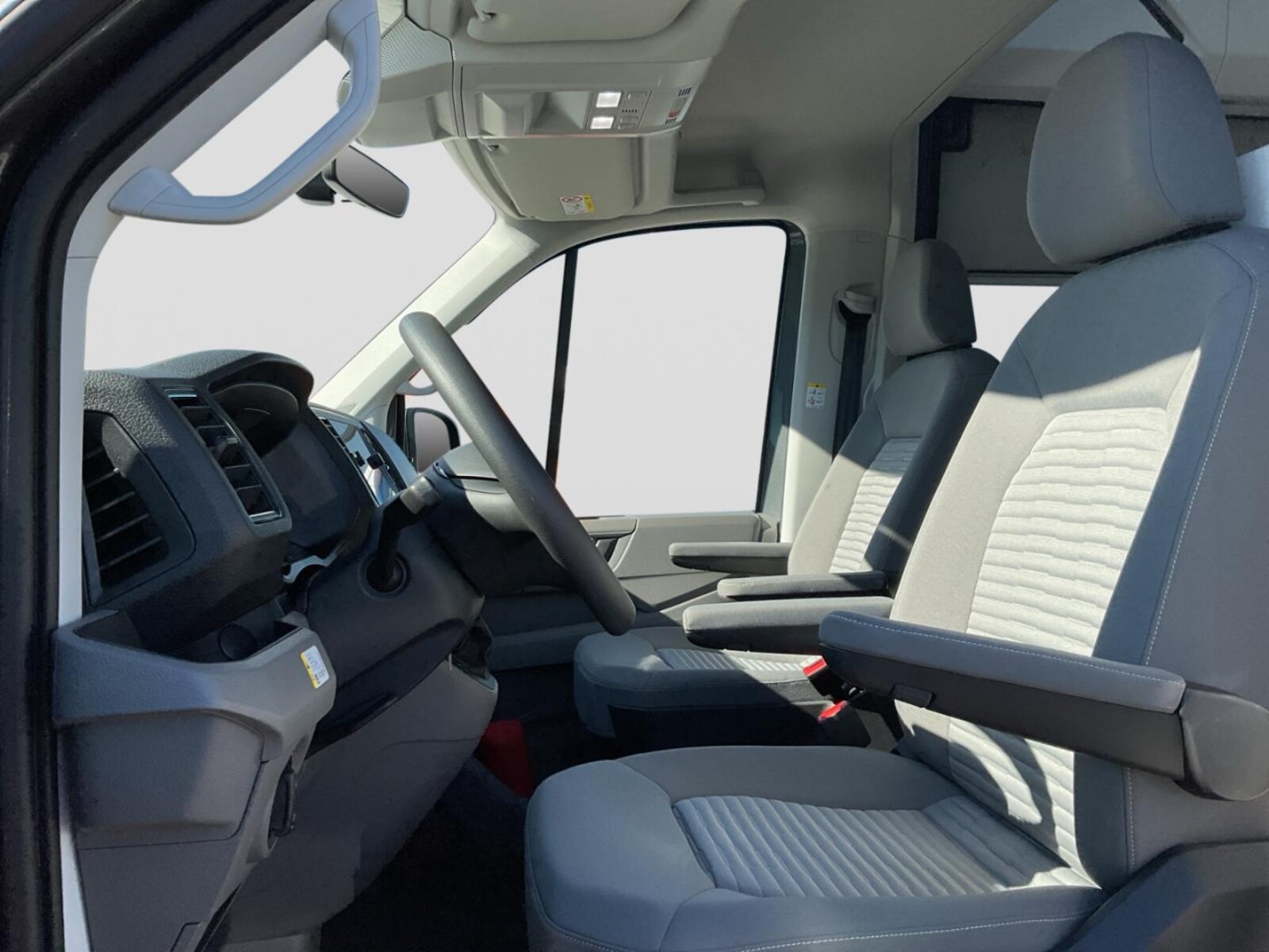 Volkswagen Grand California 600 – Bild 9