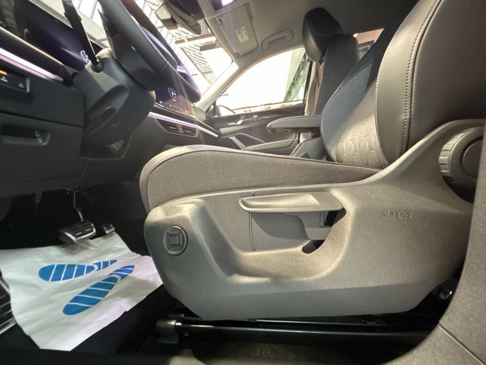 Volkswagen Tiguan – Bild 17