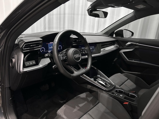Audi A3 Sportback 35 TFSI S Tronic, 150hp, 2025
