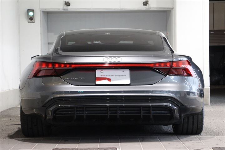 Image about Audi e-tron GT e-tron GT quattro 350,00 kW