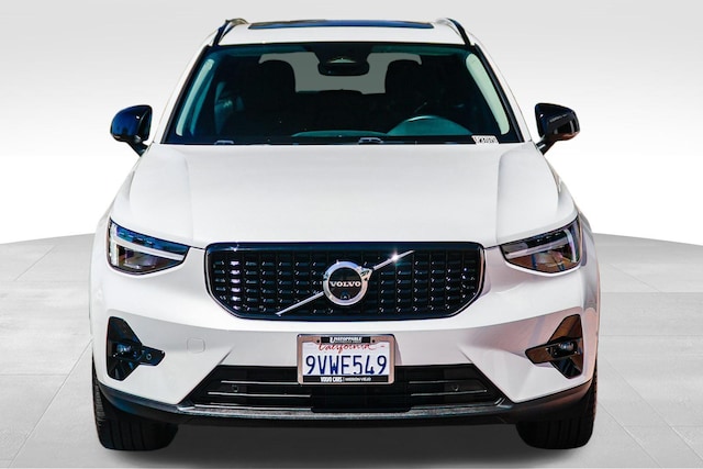 2026 Volvo XC40