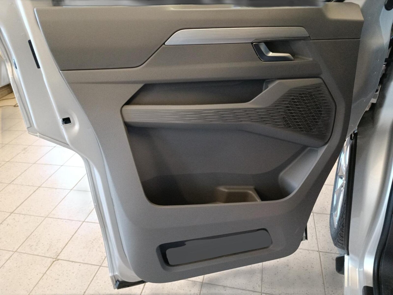 Volkswagen Caravelle – Bild 16