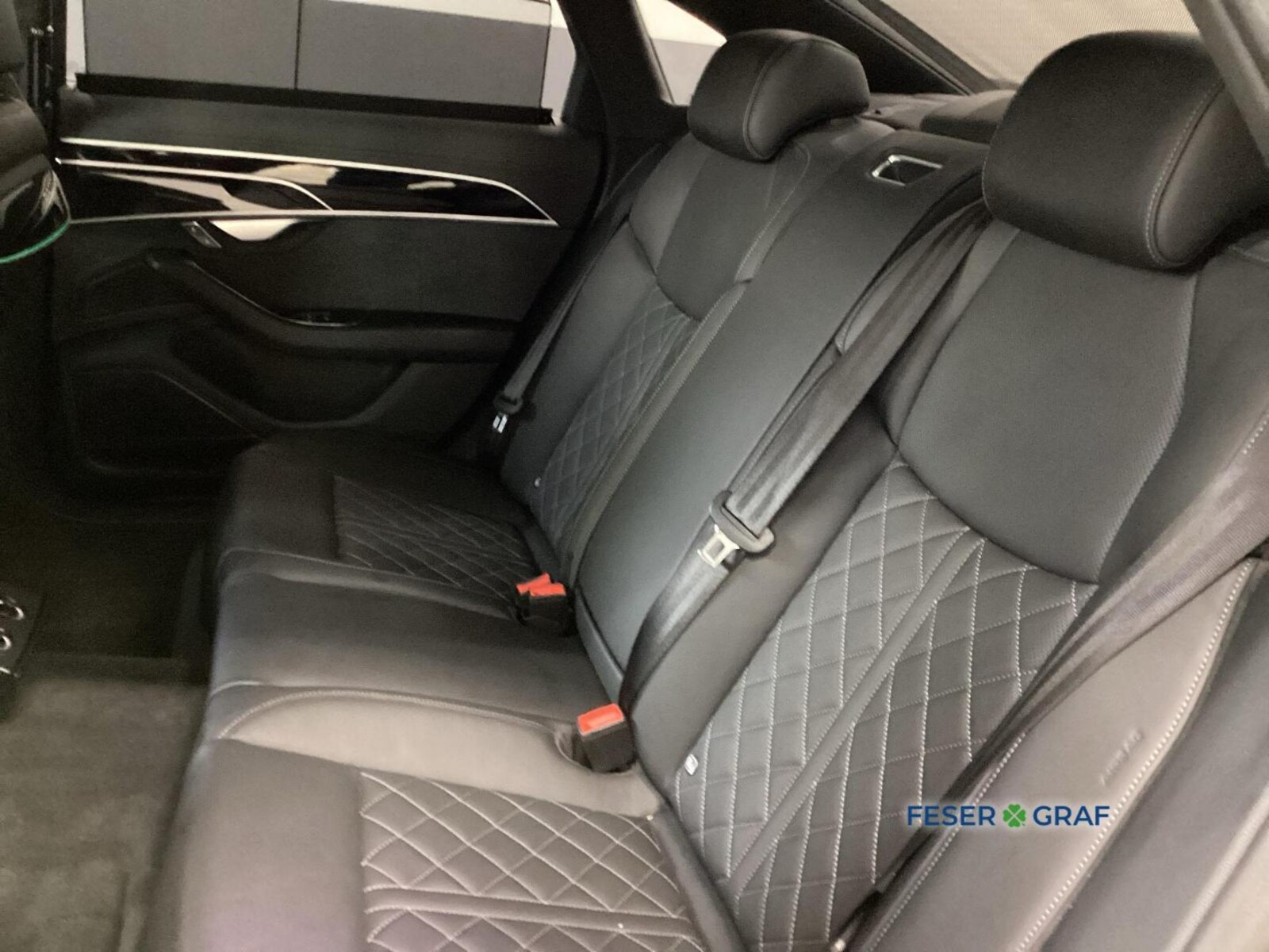 Audi A8 – Bild 9