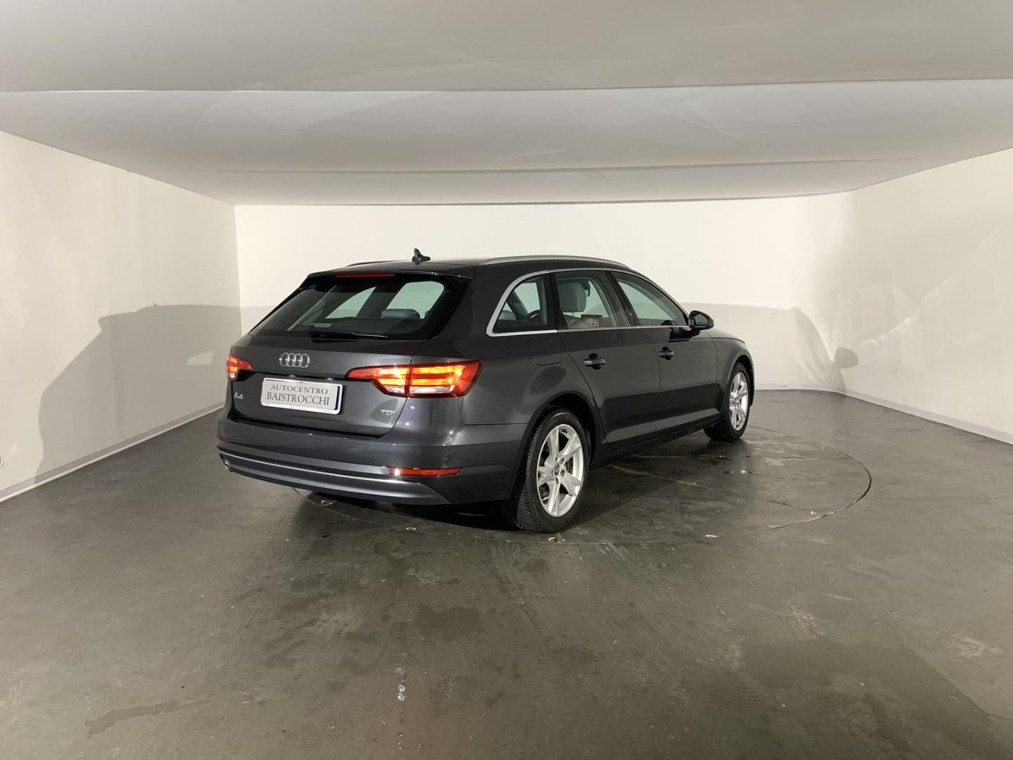 Image about Audi A4 Avant Business Sport 2.0 TDI 110 kW (150 PS) 6-marce