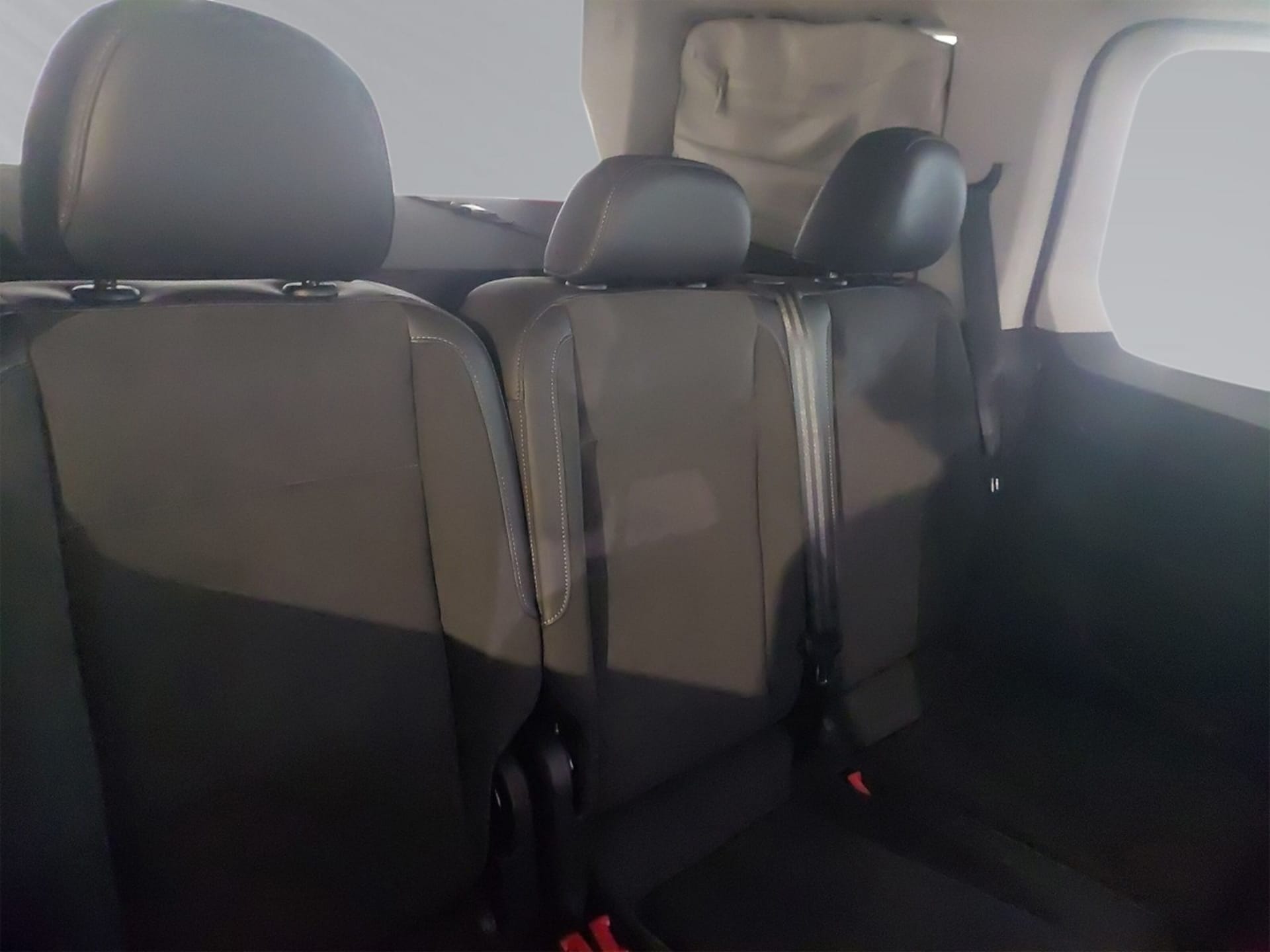 Volkswagen Caddy Basis-Modell