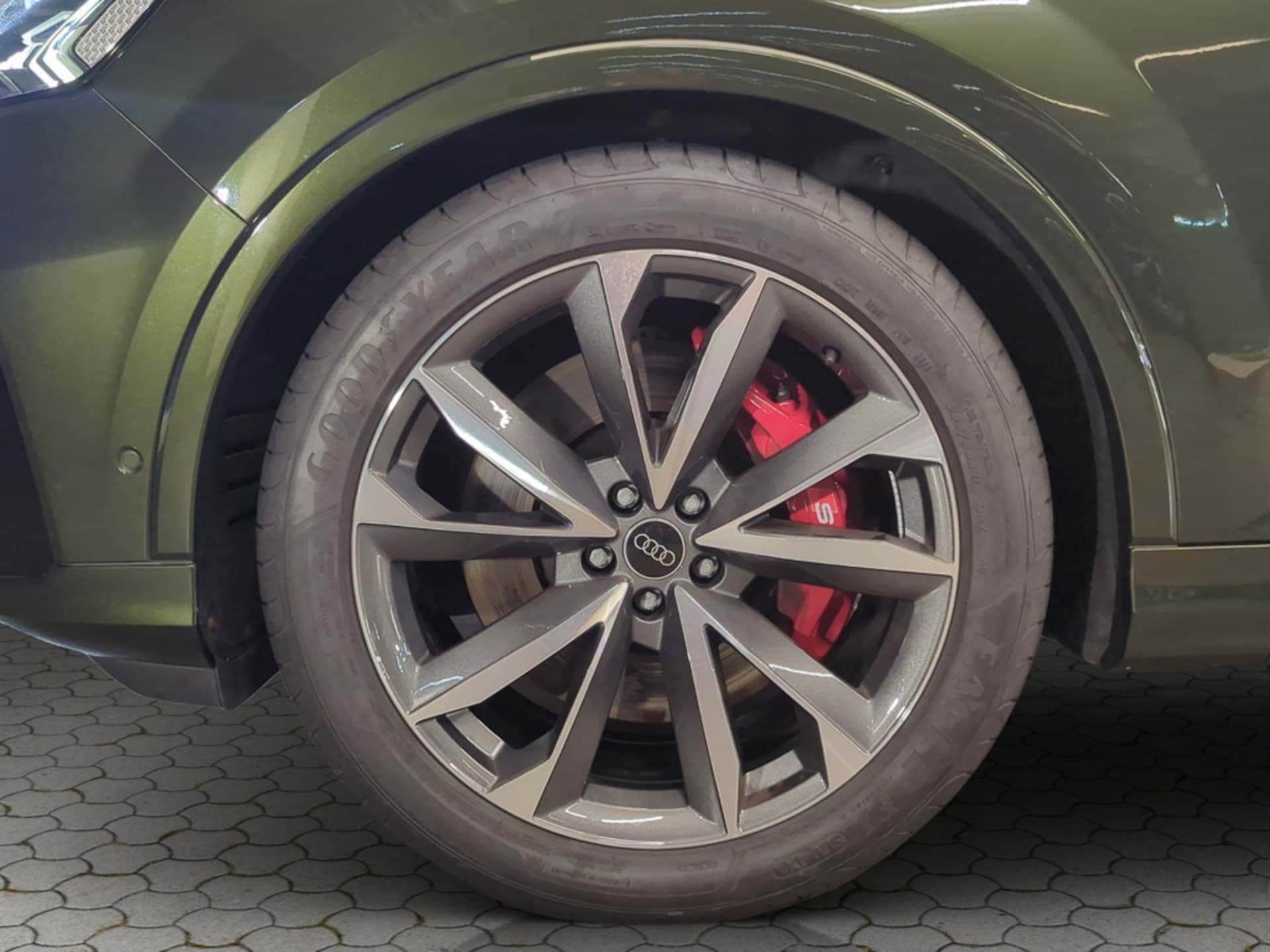 Audi SQ7 SUV