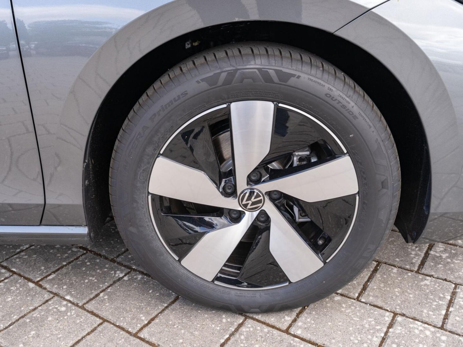 Volkswagen Passat – Bild 10