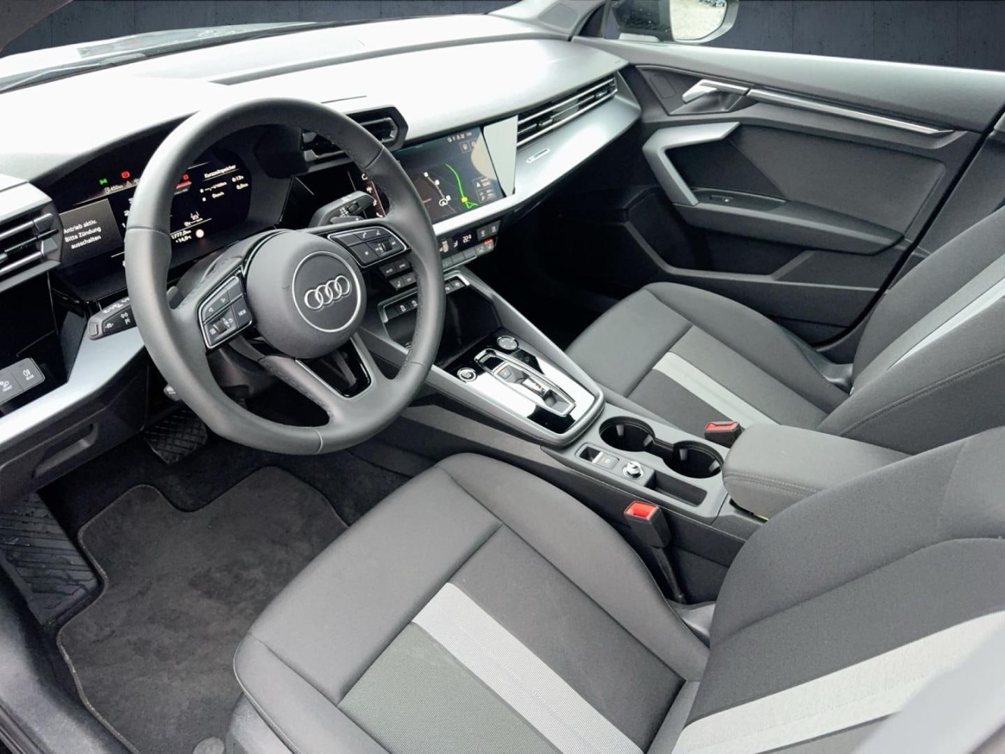 Bild über Audi A3 Limousine TFSI 110 kW S tronic - für weitere Informationen kontaktieren Sie den Audi Partner