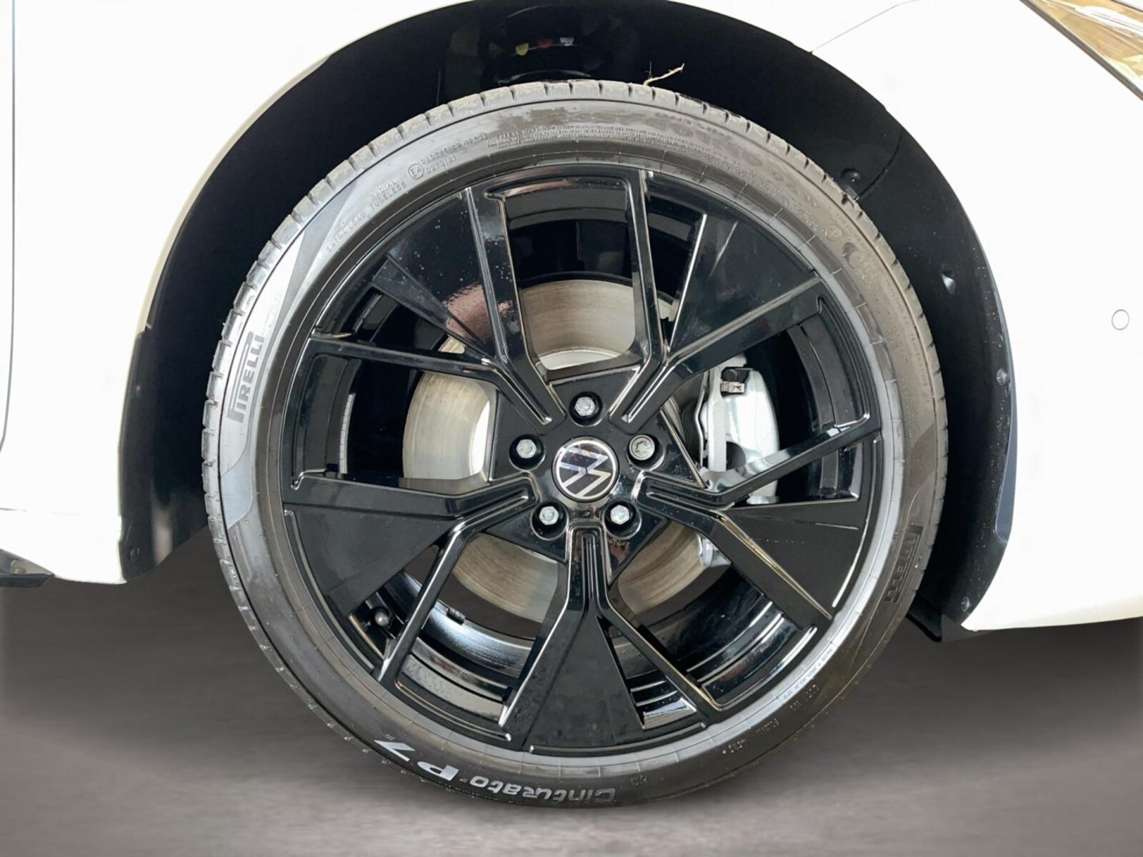 Volkswagen Passat – Bild 6