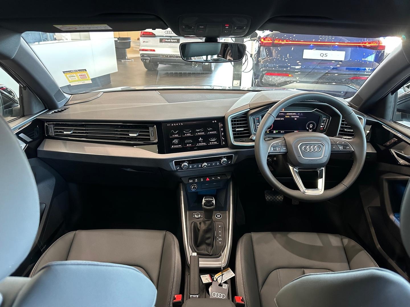 Image about Audi A1 Sportback S line 40 TFSI S tronic