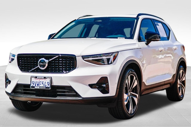 2026 Volvo XC40