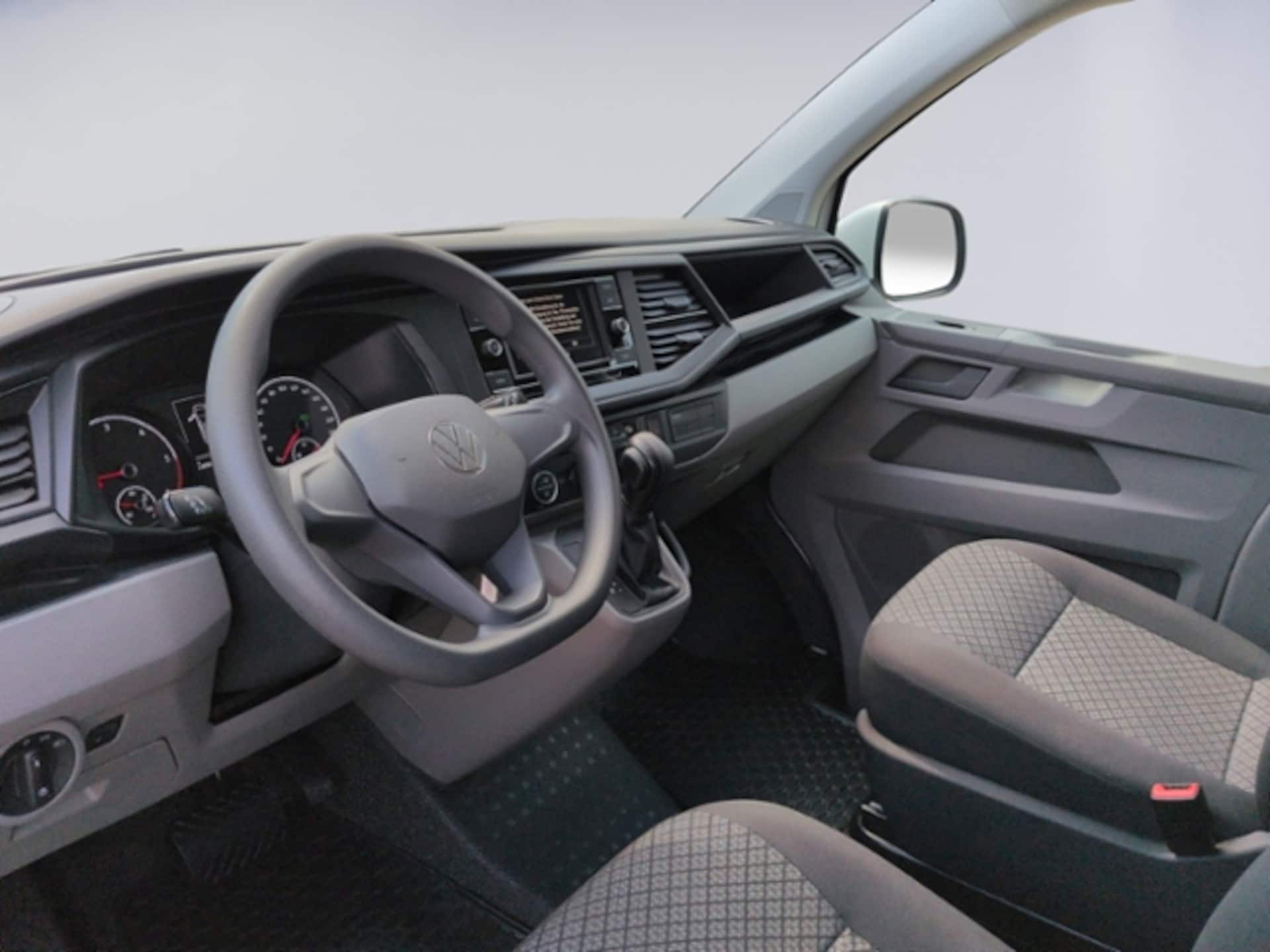 Volkswagen T6.1 Caravelle langer Radstand Trendline