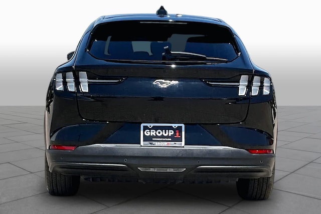 2025 Ford Mustang Mach-E