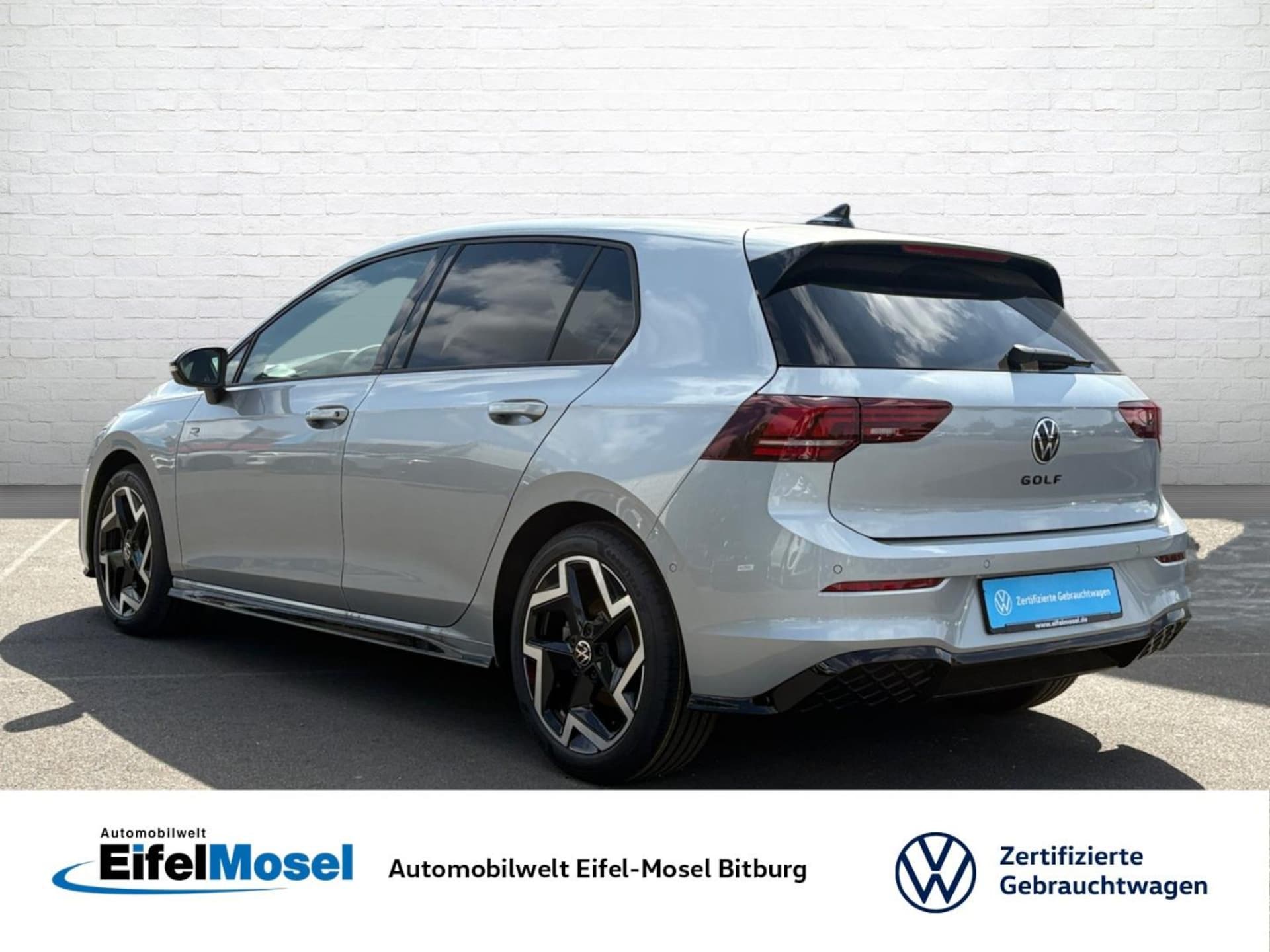 Volkswagen Golf R-Line