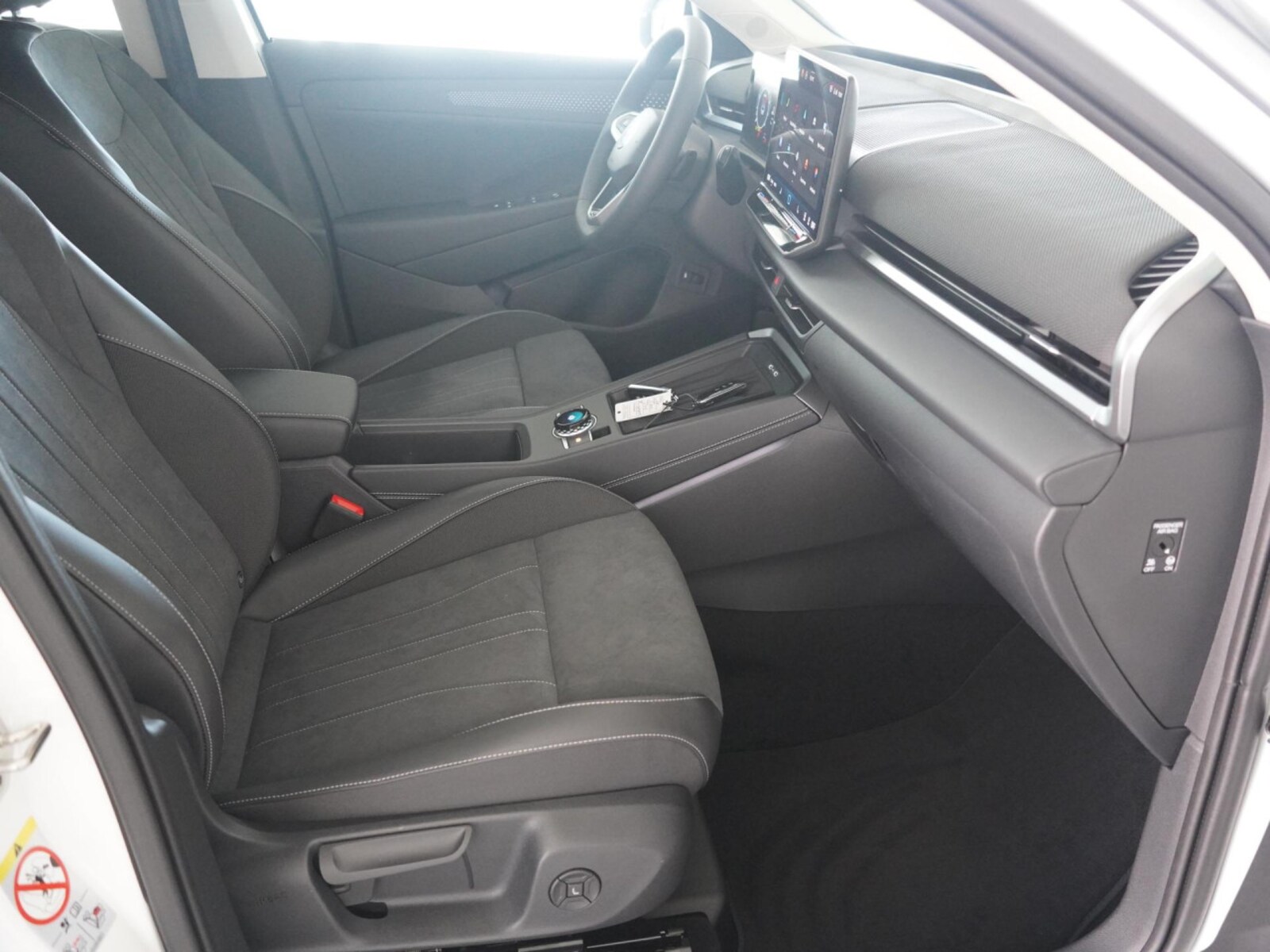 Volkswagen T-Roc – Bild 12