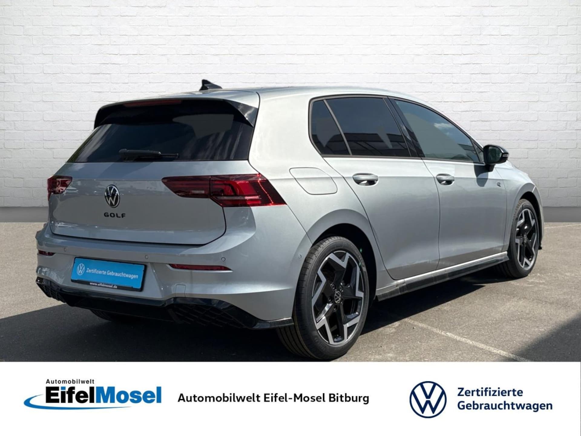 Volkswagen Golf R-Line