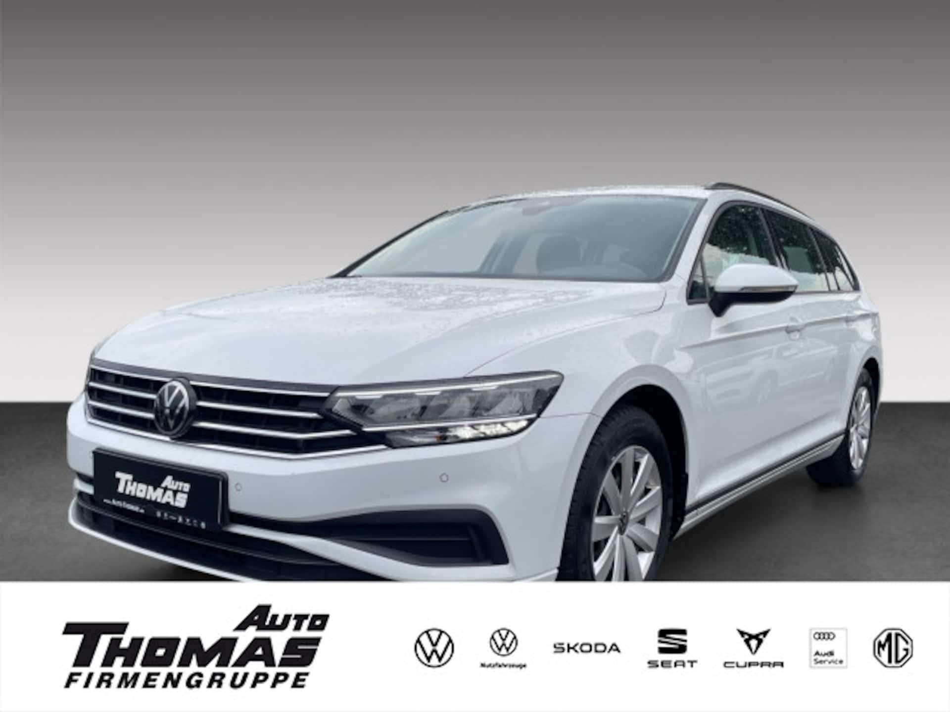 Volkswagen Passat Variant Basis-Modell