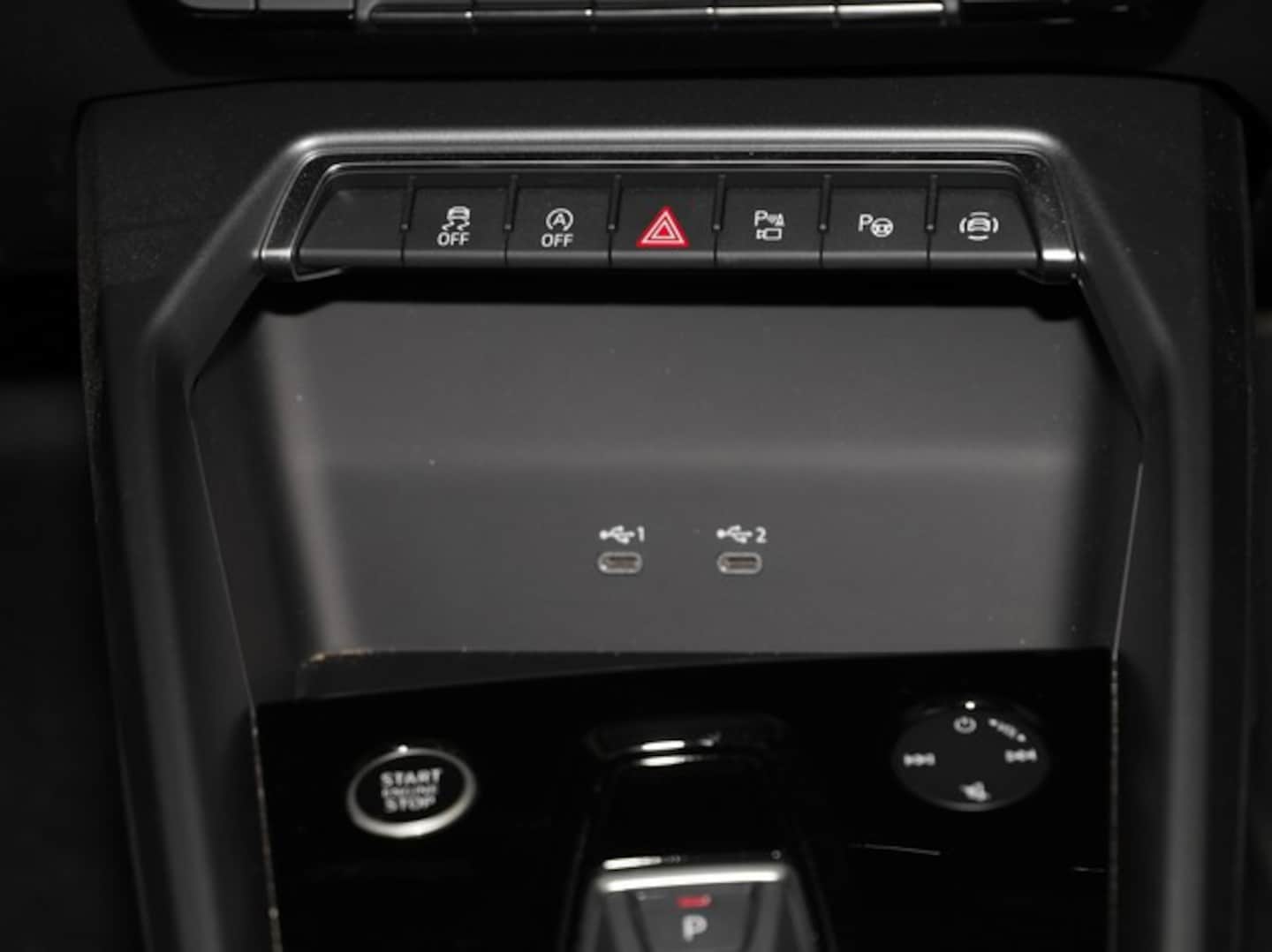 Bild über Audi A3 Sportback S line 35 TFSI S tronic - für weitere Informationen kontaktieren Sie den Audi Partner