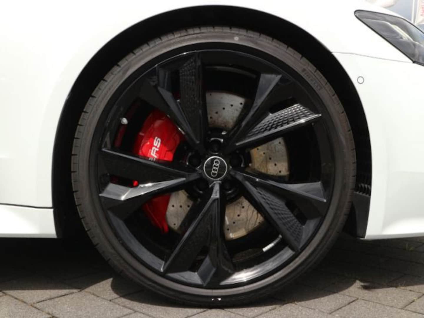 Bild über Audi RS 7 Sportback TFSI quattro tiptronic - für weitere Informationen kontaktieren Sie den Audi Partner