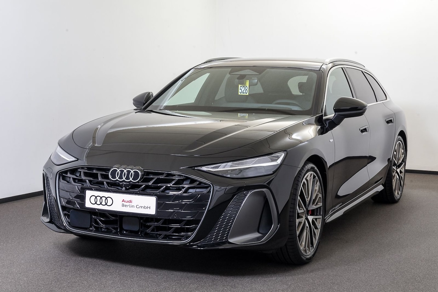 Bild über Audi A6 Avant TFSI quattro 270 kW S tronic - für weitere Informationen kontaktieren Sie den Audi Partner